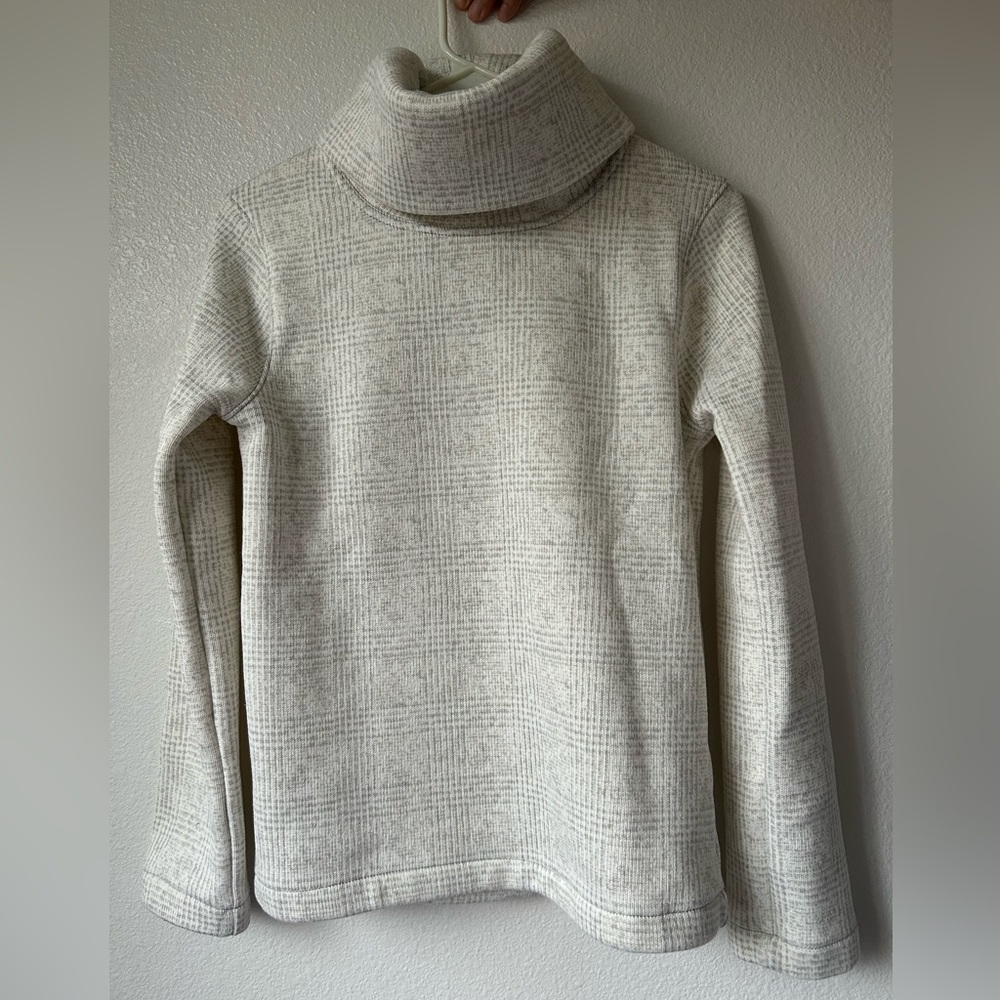 J.CREW, Women Fleece Turtleneck Tops, Cream Stripe Gray, Size: XS